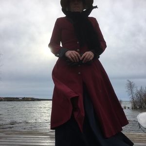 Meet your Posher, Suzanne